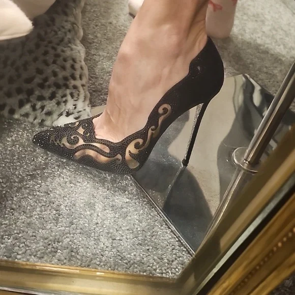Rene Caovilla Swarovski Crystal Mesh Pumps - Picture 13 of 17